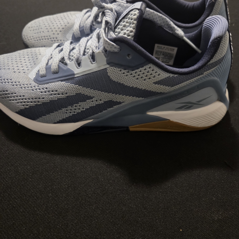 Reebok Women's Blue Athletic Shoes